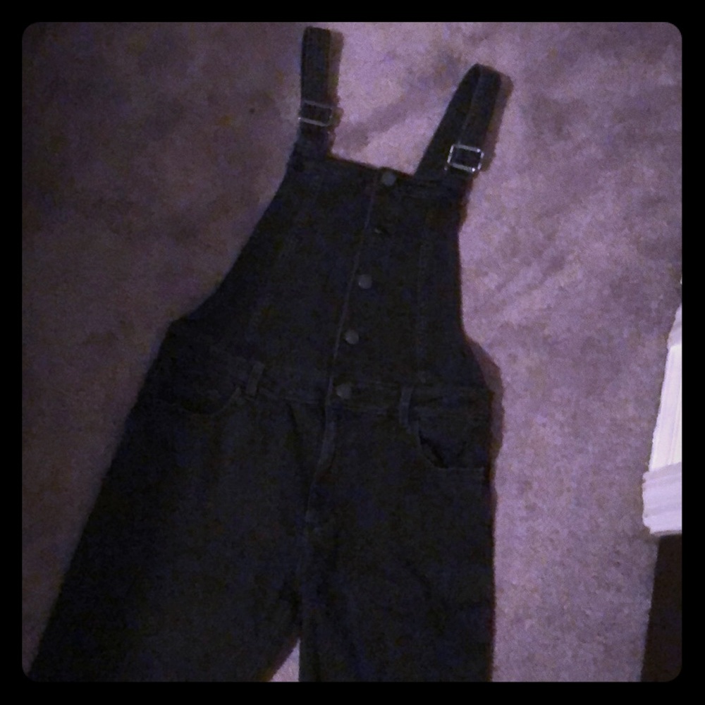 Kids black overalls with silver buttons ♡